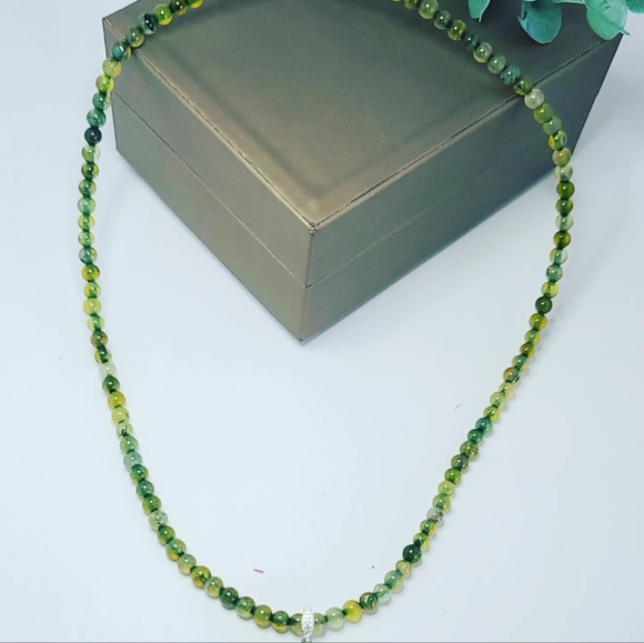 Green agate necklace - Picture 5 of 5